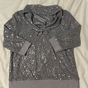 Chico’s light gray/purple tiny sequined top